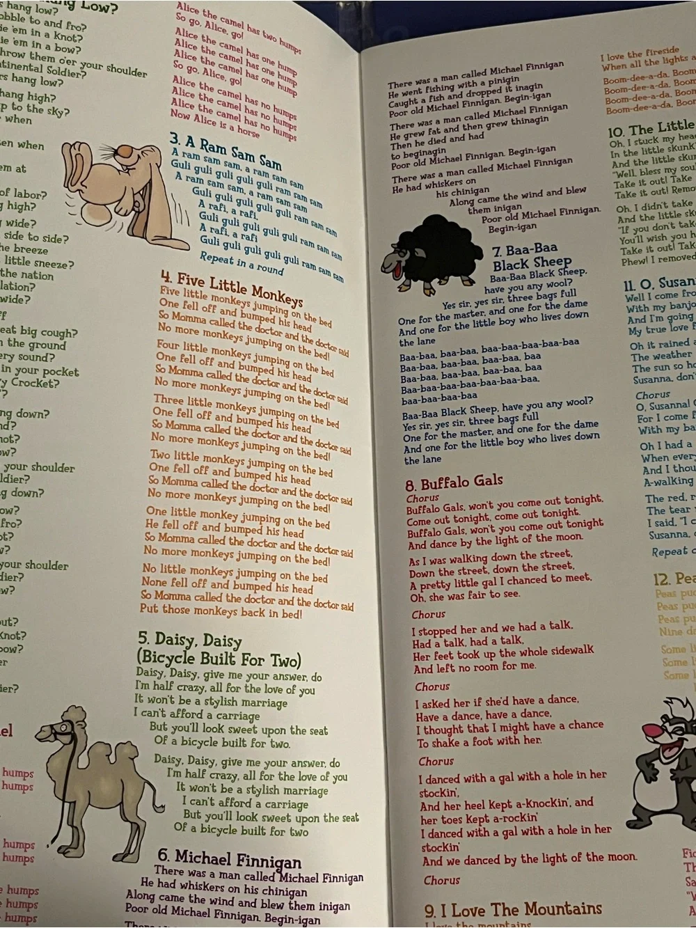 Vintage 2003 110 Silly Songs Kids CD Set Lyric Booklet
